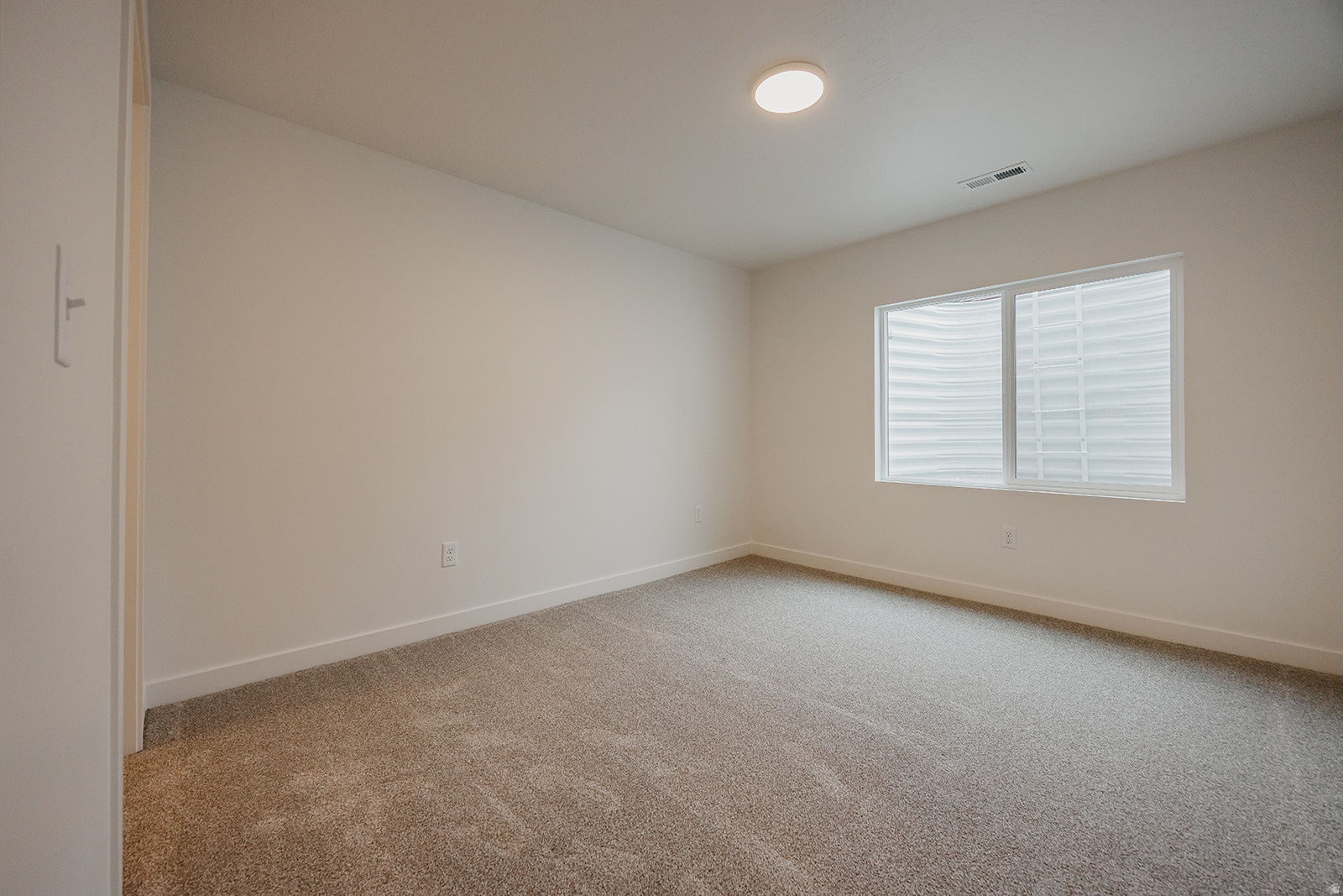 RIVERSIDE ESTATES - Residential