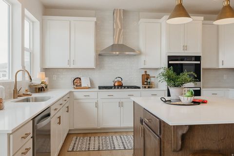 Tiny photo for 5233 S PARAMOUNT DR, Riverdale, UT 84405 (MLS # 2151199)