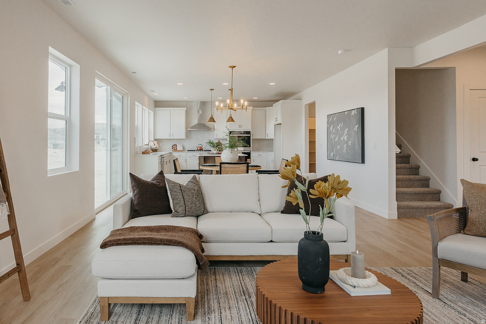 RIVERSIDE ESTATES - Residential