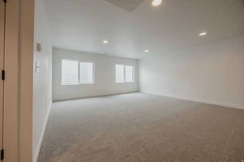 Tiny photo for 5233 S PARAMOUNT DR, Riverdale, UT 84405 (MLS # 2151199)
