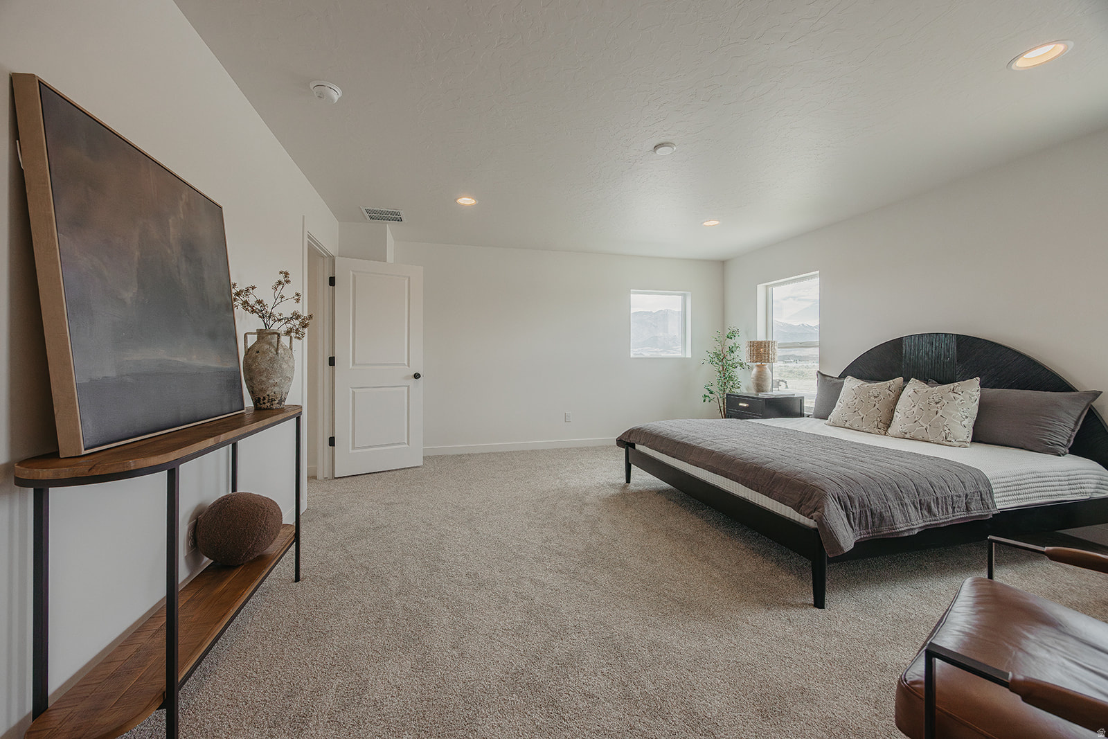 RIVERSIDE ESTATES - Residential