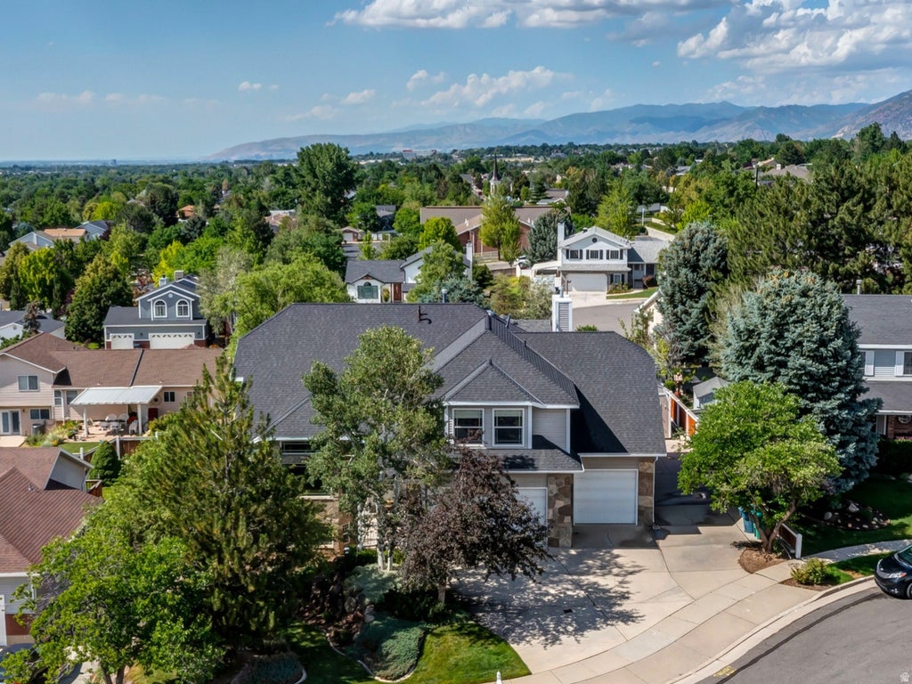 Photo of 1273 E GRAYSON CT S, Sandy, UT 84094 (MLS # 2174344)