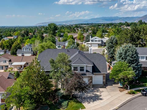 Photo of 1273 E GRAYSON CT S, Sandy, UT 84094 (MLS # 2174344)