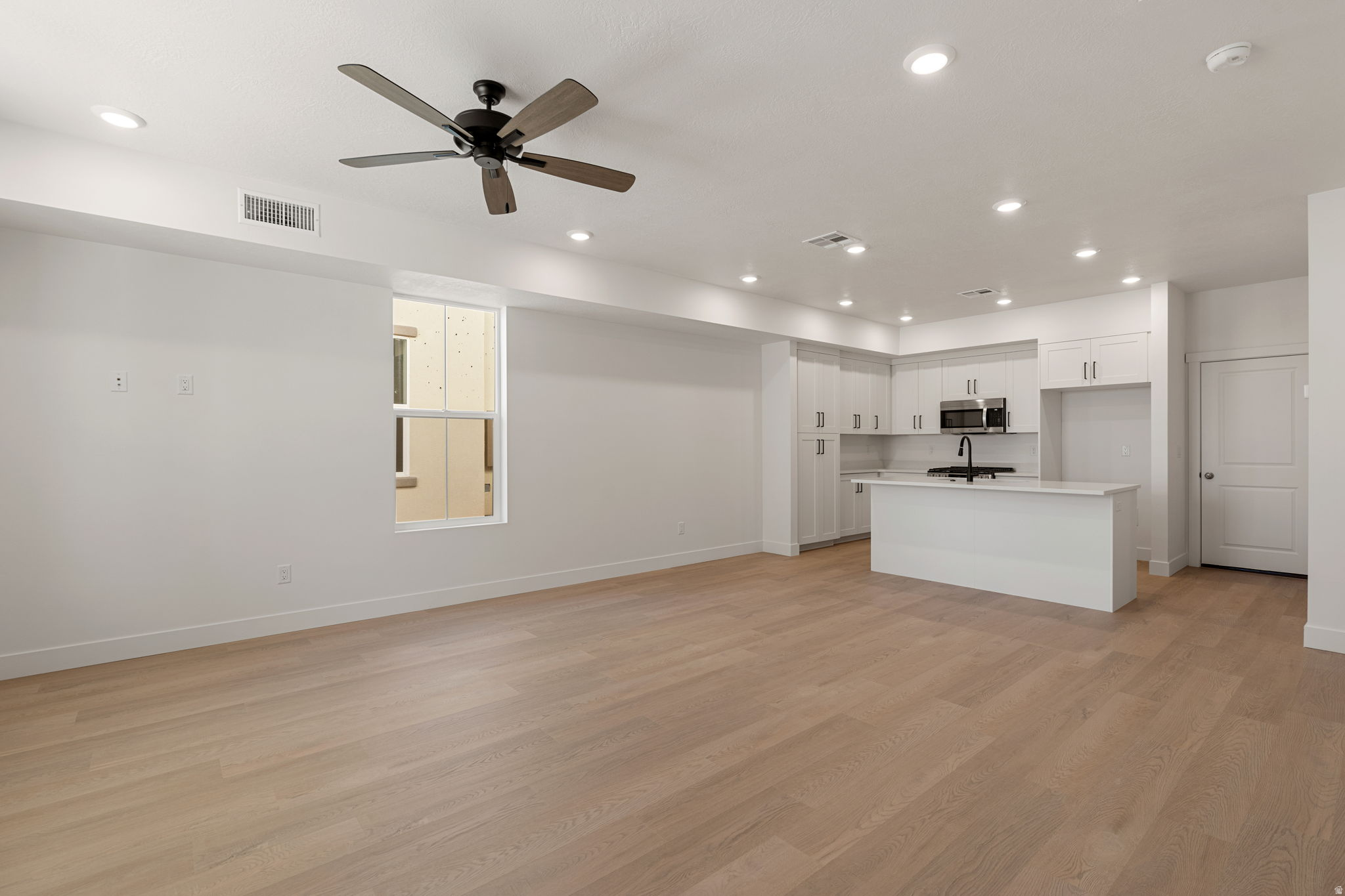 DESERT COLOR, SAGE HAVEN - Residential