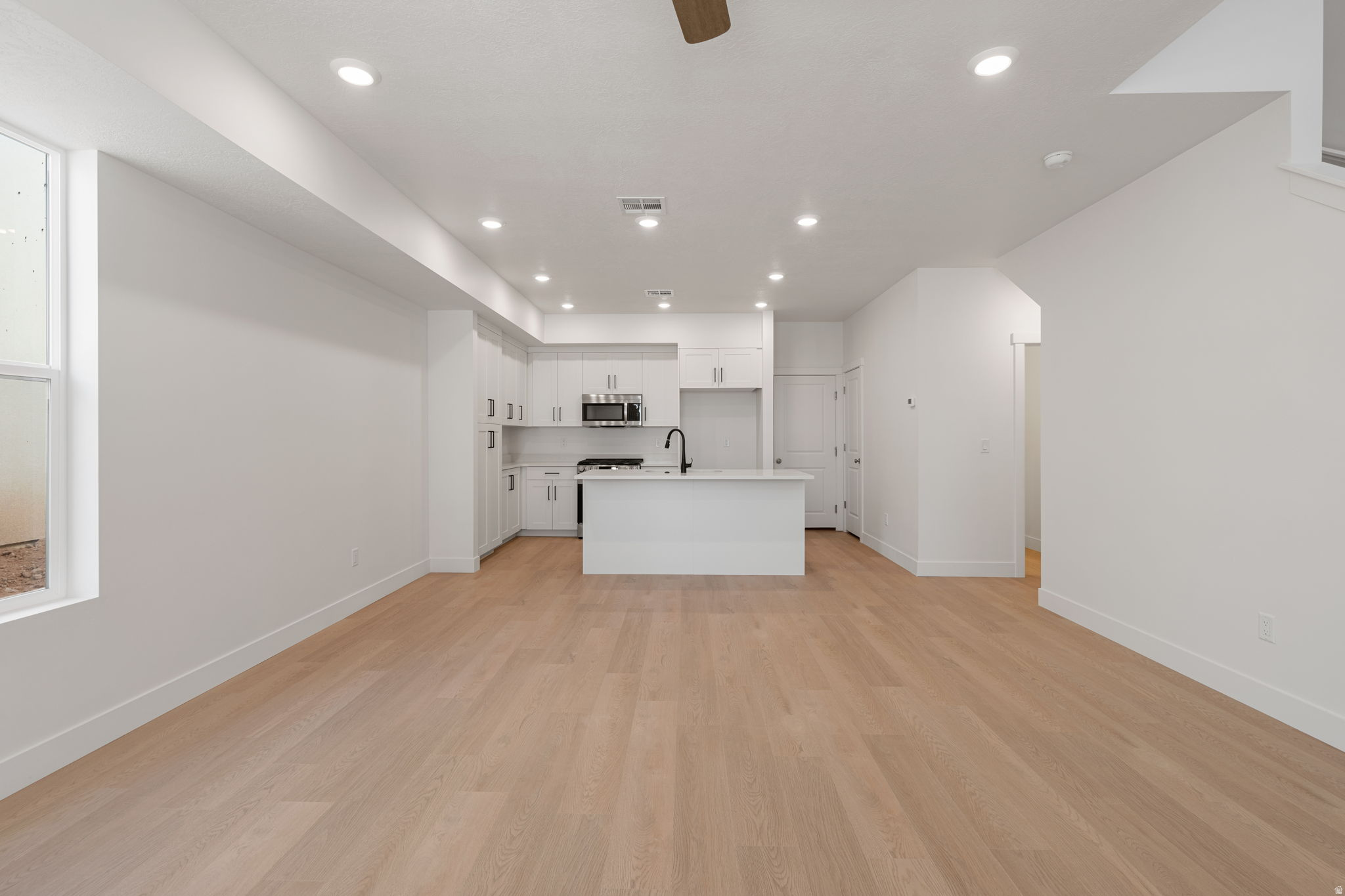 DESERT COLOR, SAGE HAVEN - Residential