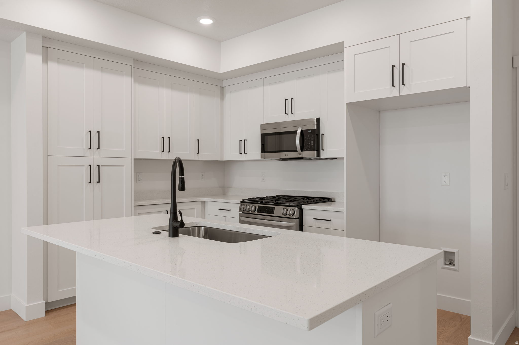 DESERT COLOR, SAGE HAVEN - Residential