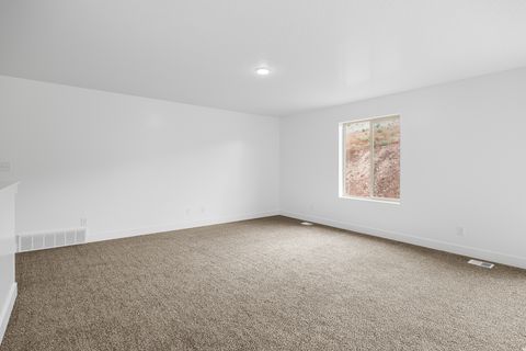 Tiny photo for 1623 S SAGEBERRY DR #339, Santaquin, UT 84655 (MLS # 2127565)