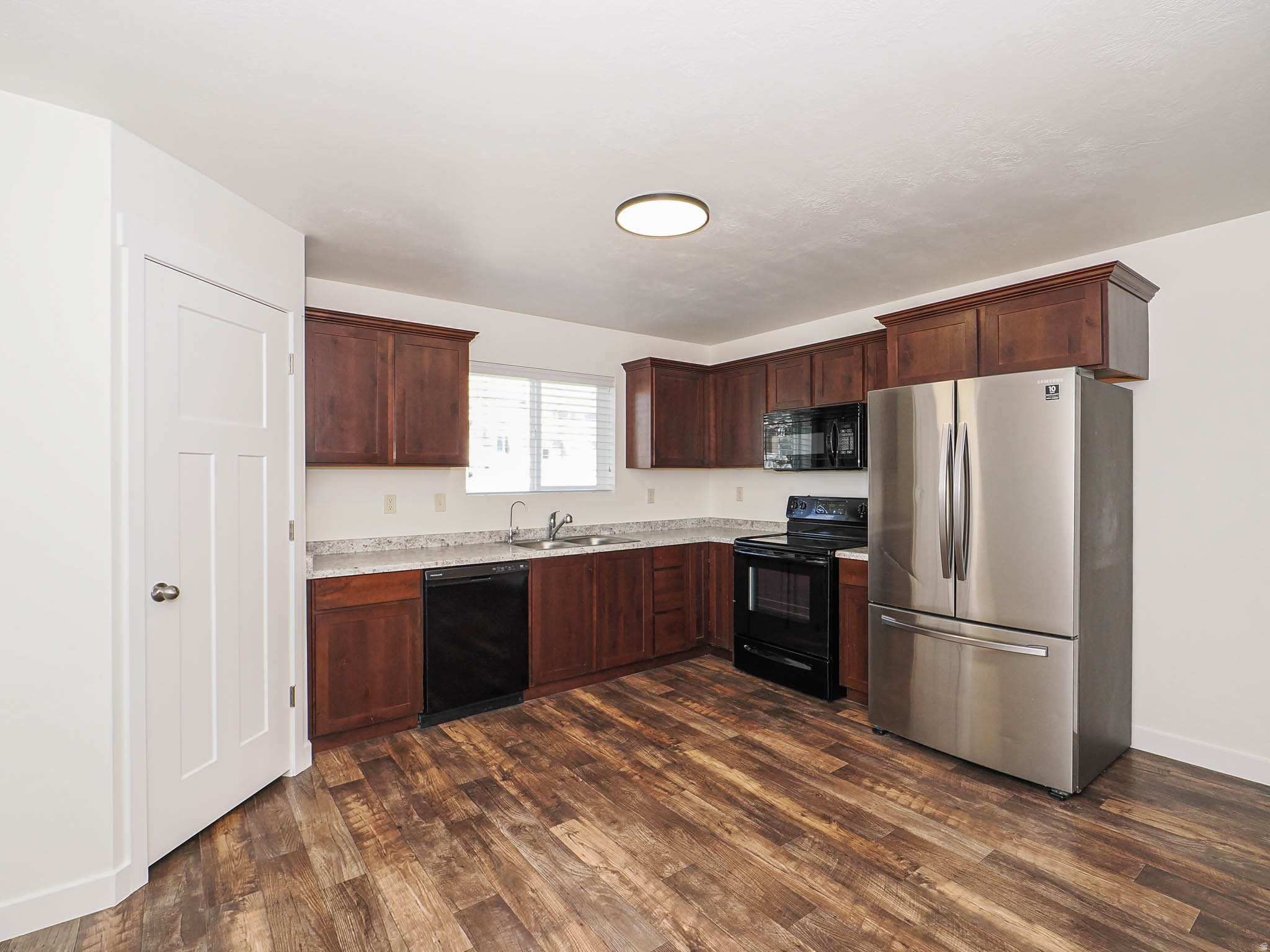 OVERLOOK AT ROSECREST - Residential