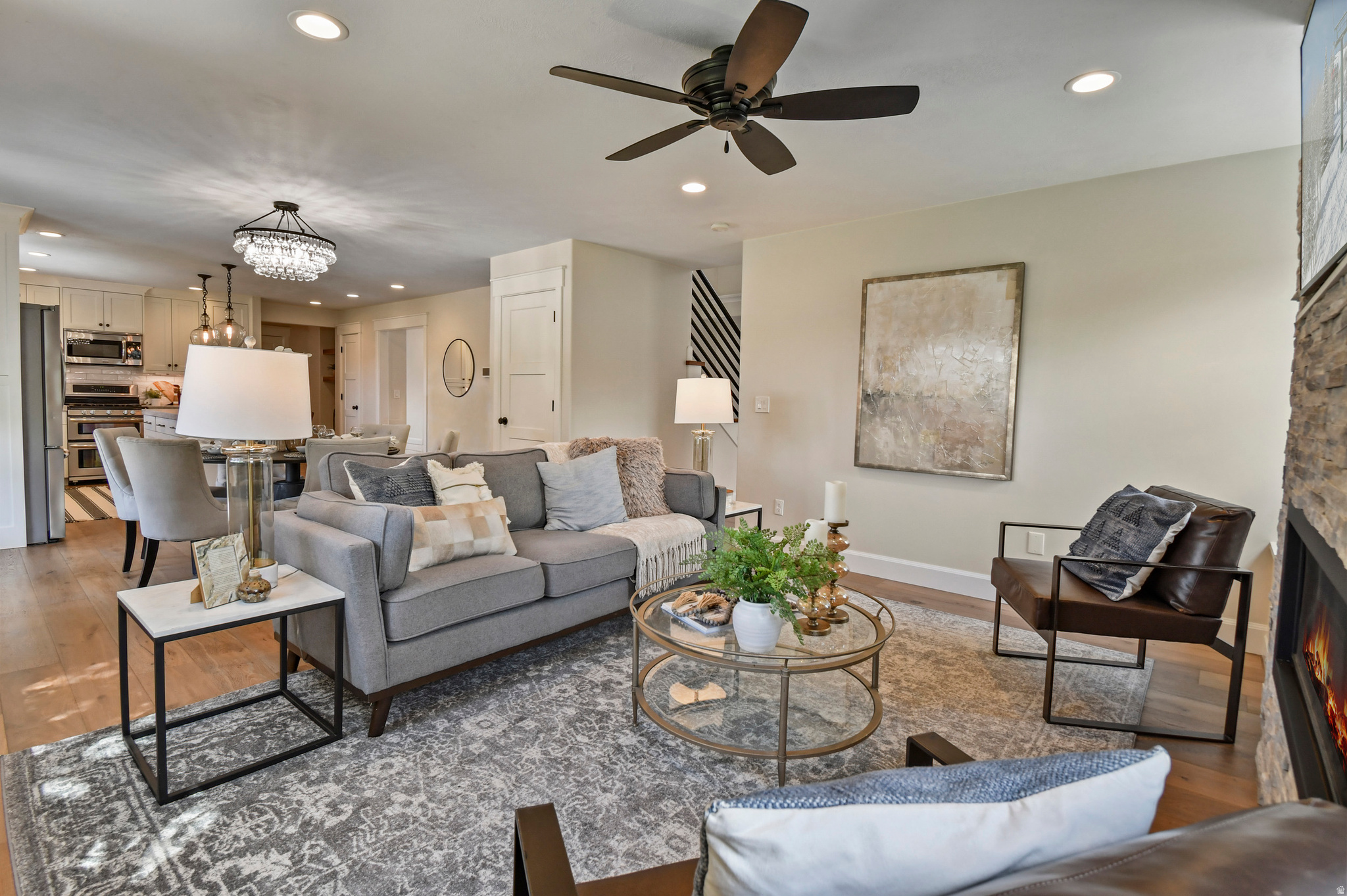 ORCHARD GROVE - Residential