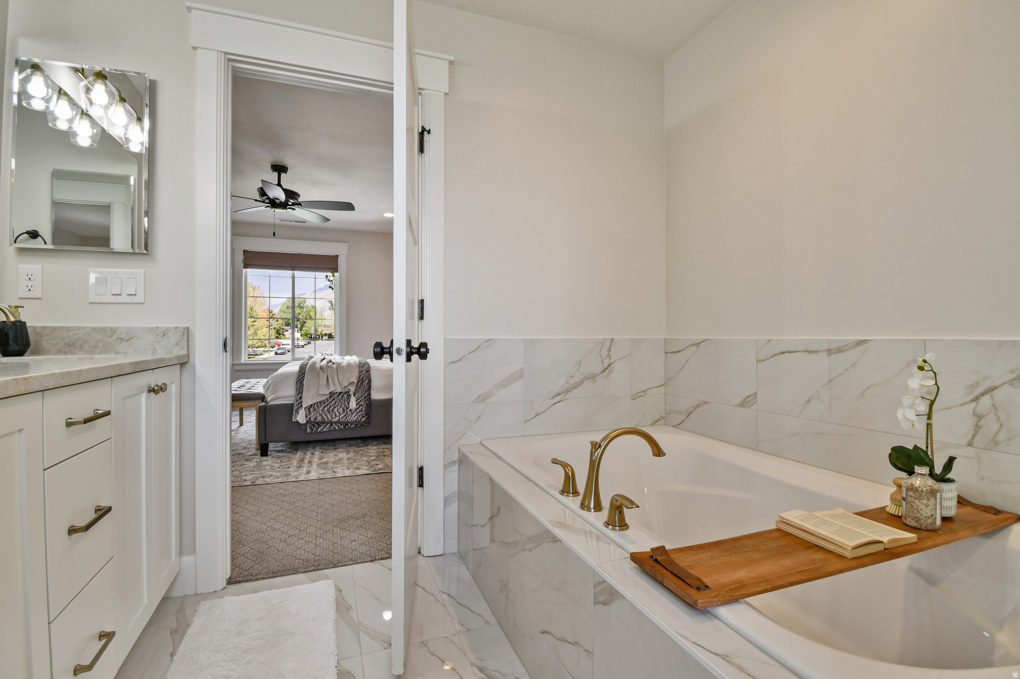 ORCHARD GROVE - Residential