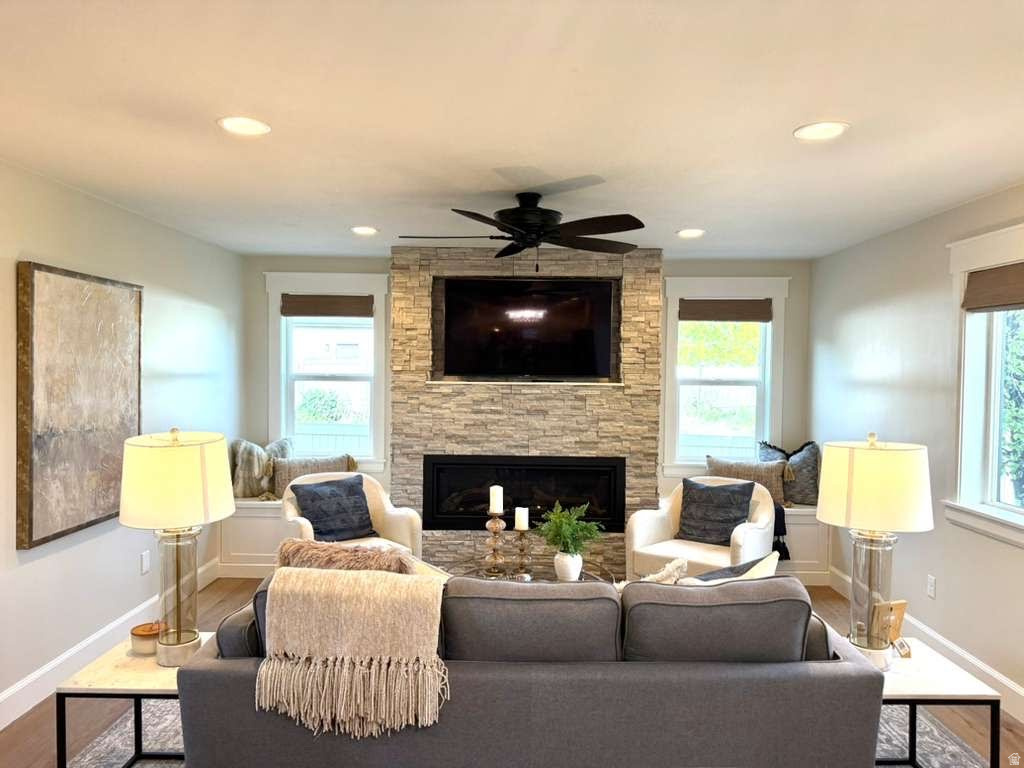 ORCHARD GROVE - Residential