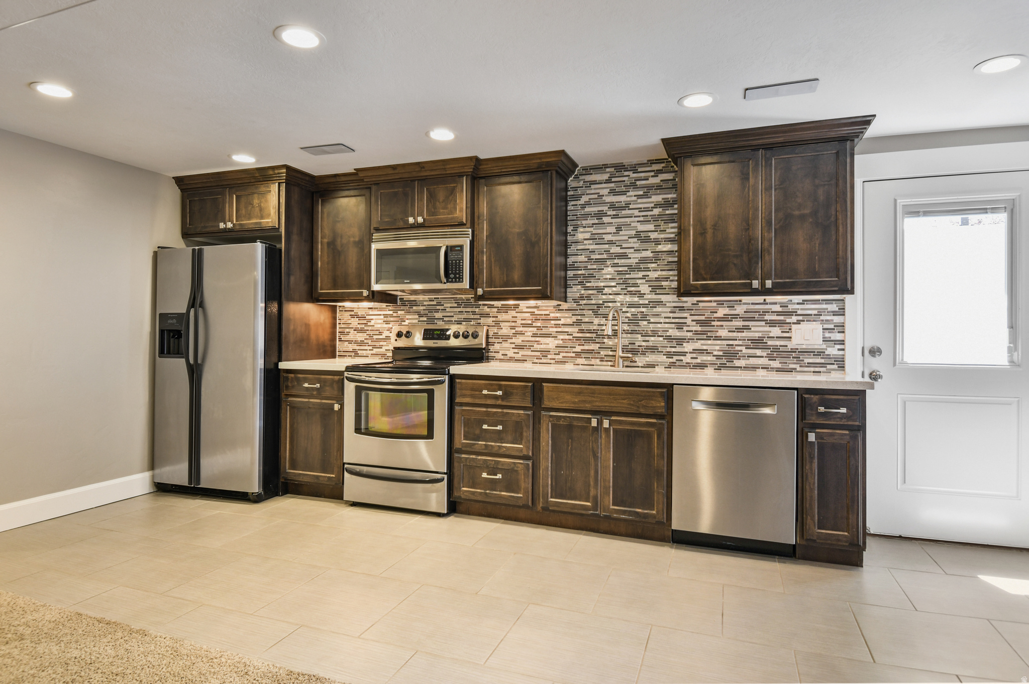 ORCHARD GROVE - Residential