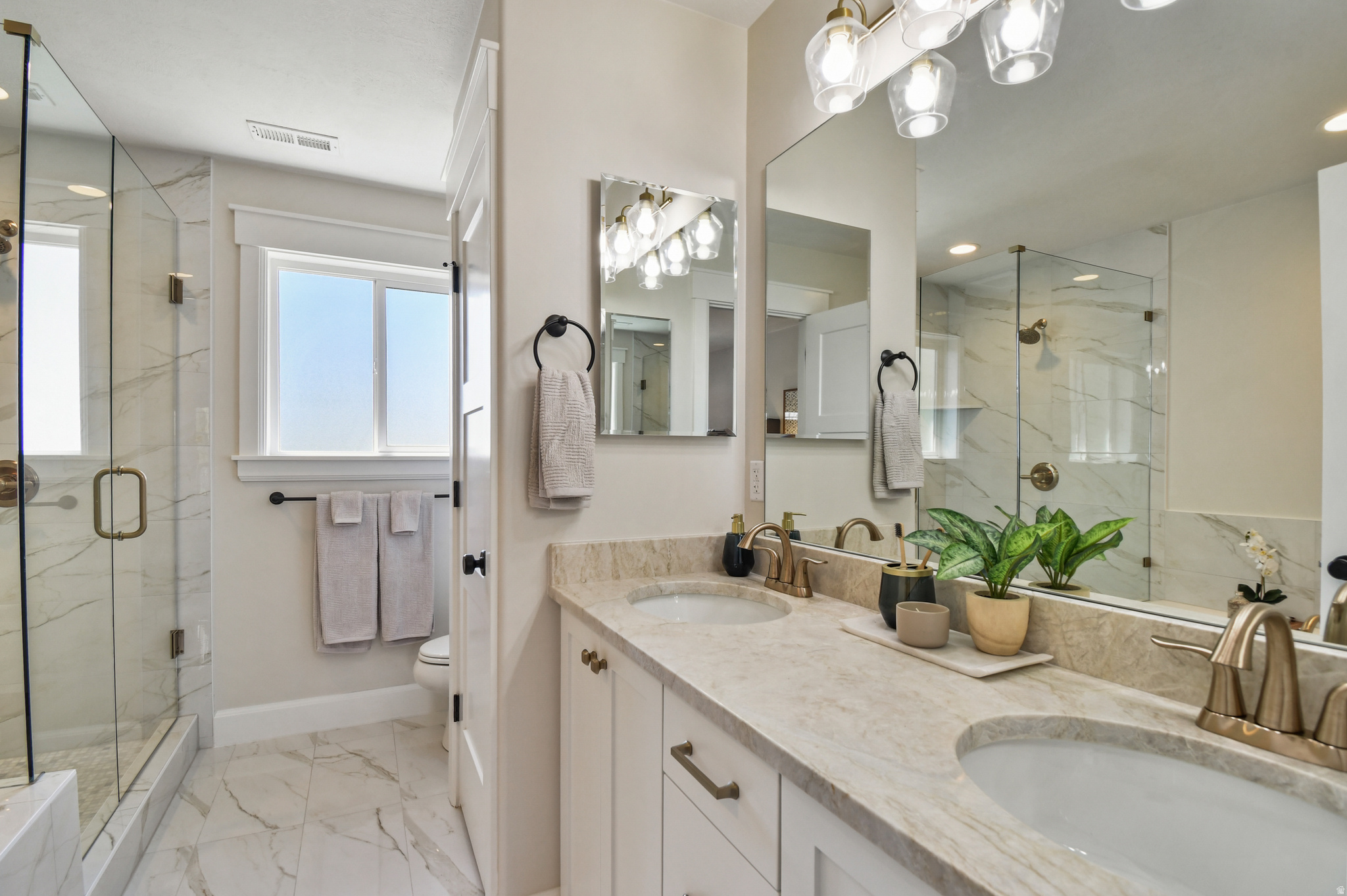 ORCHARD GROVE - Residential