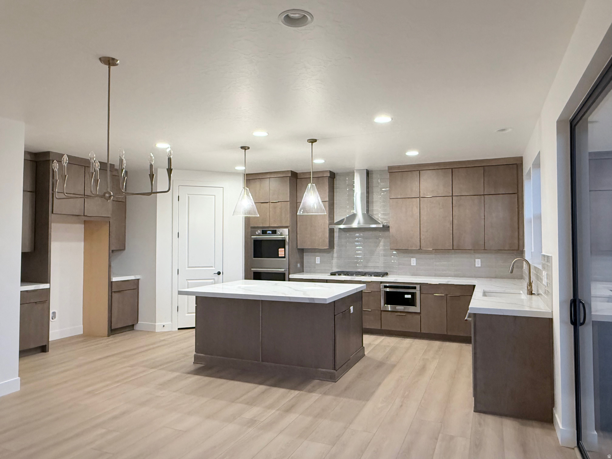 THE CROSSING - Residential