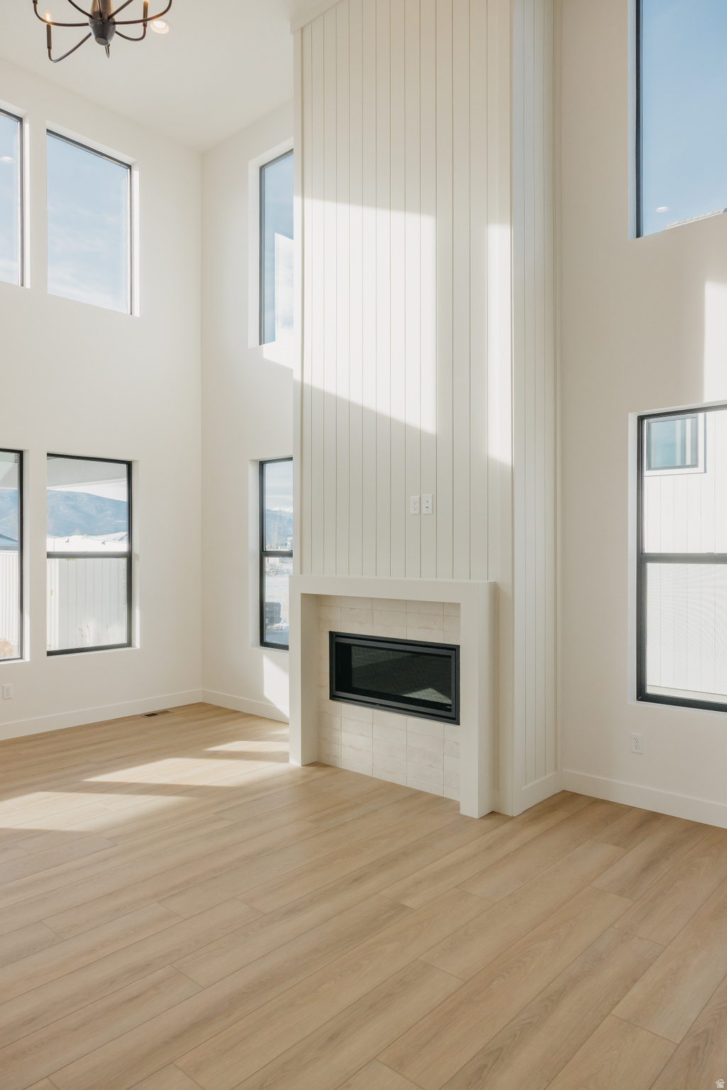 THE CROSSING - Residential