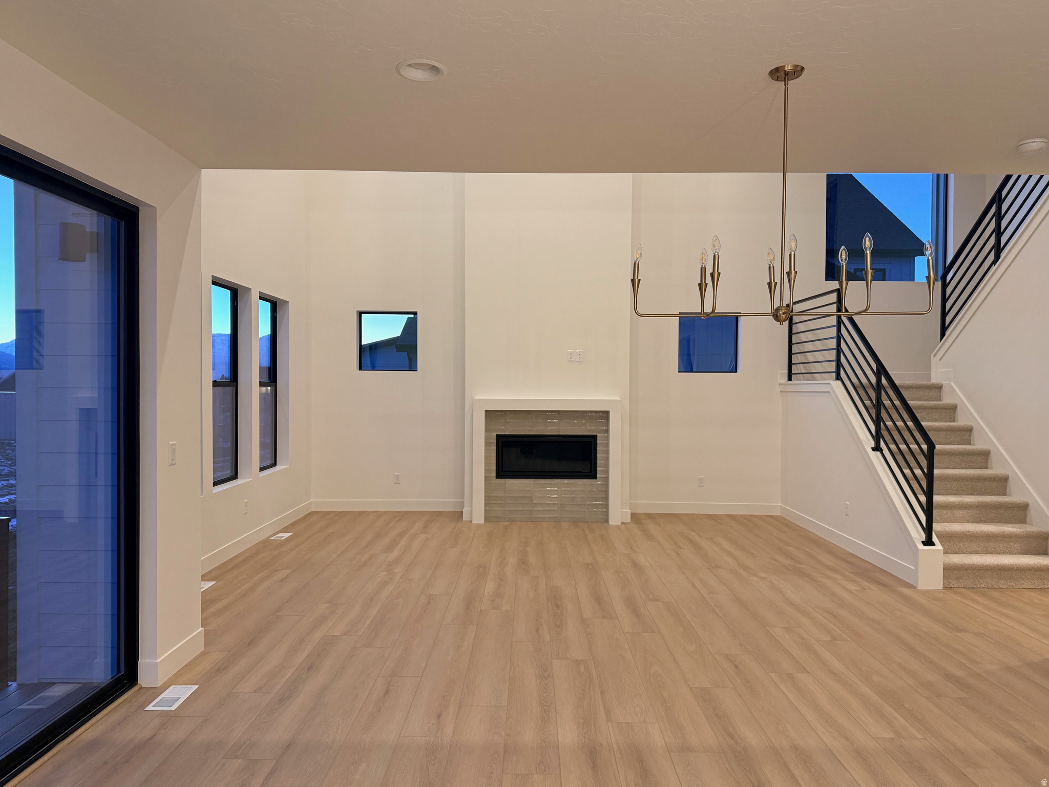 THE CROSSING - Residential