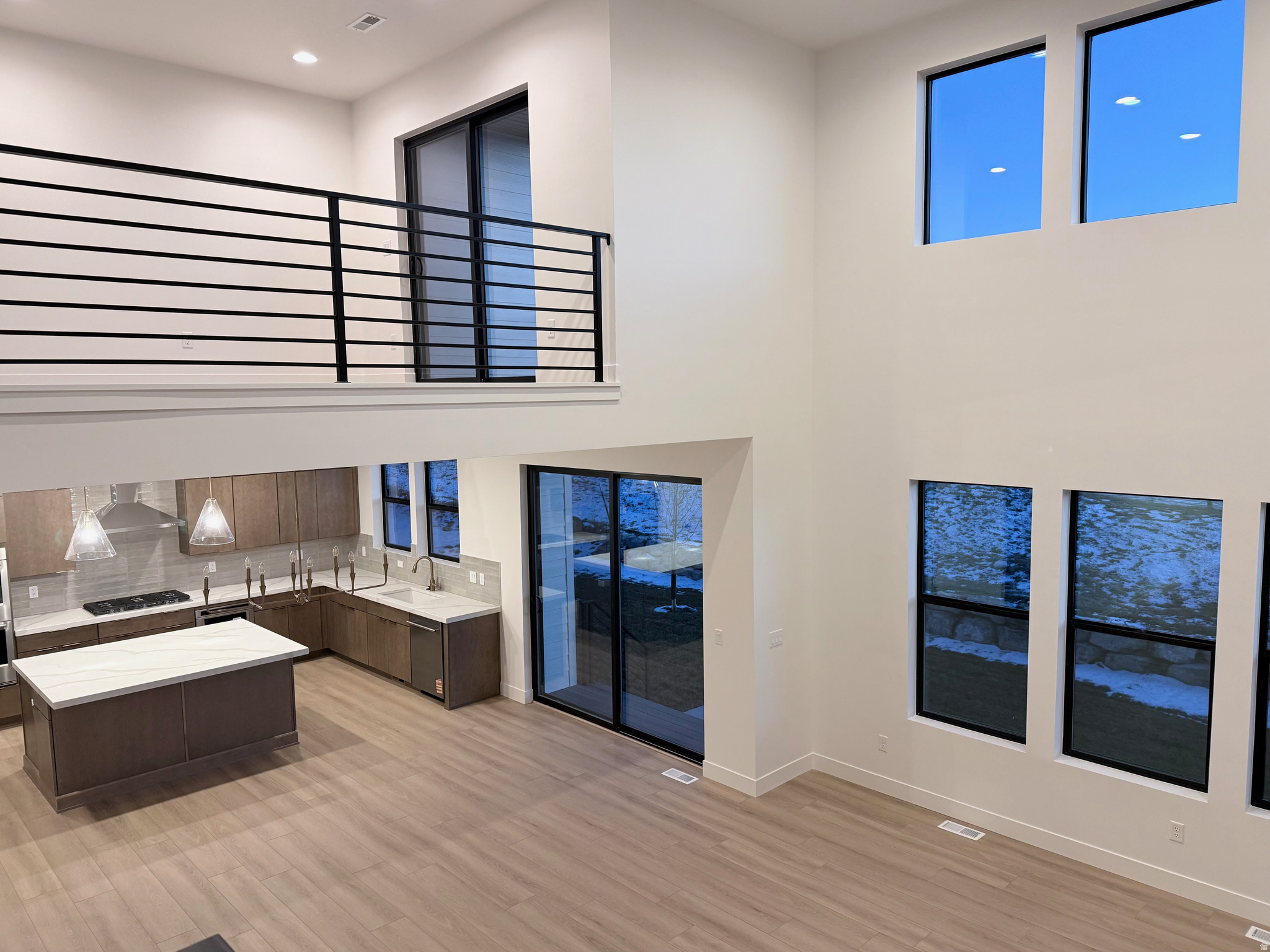 THE CROSSING - Residential