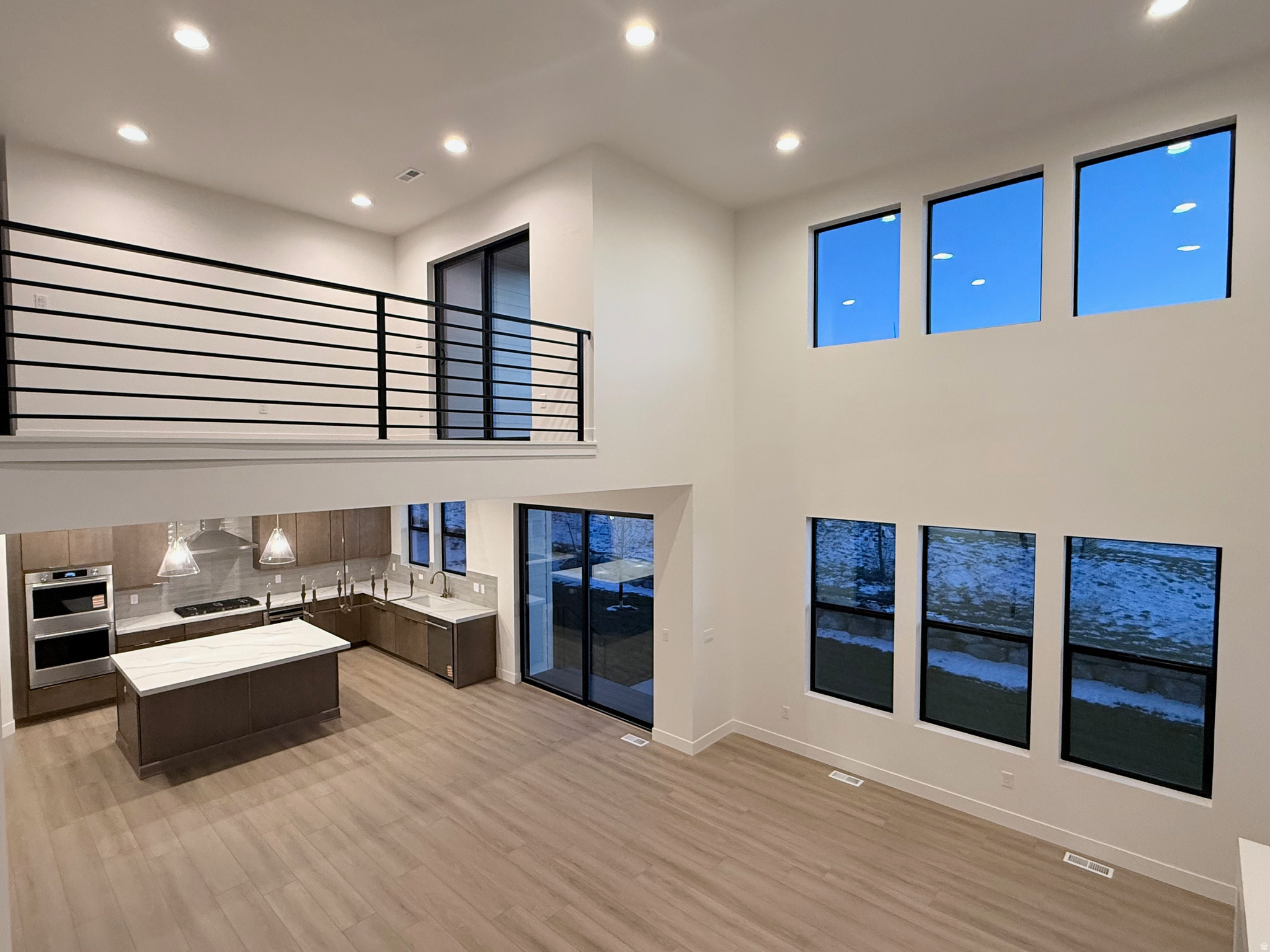 THE CROSSING - Residential