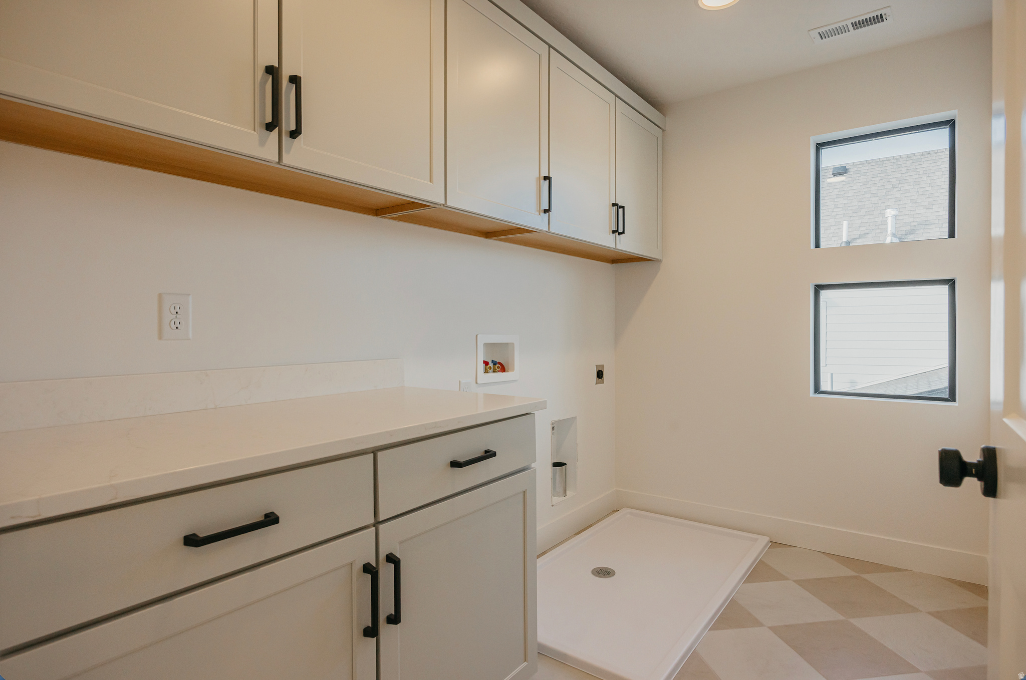 THE CROSSING - Residential