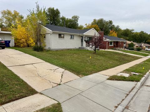 Photo of 835 E FRANKLIN ST, Ogden, UT 84403 (MLS # 2119976) Photo of 835 E FRANKLIN ST, Ogden, UT 84403 (MLS # 2119976)