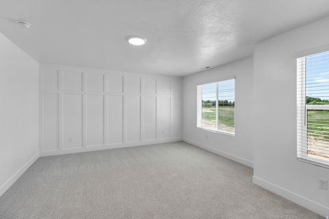 Tiny photo for 2770 W AURORA AVE, Mapleton, UT 84664 (MLS # 2143384)