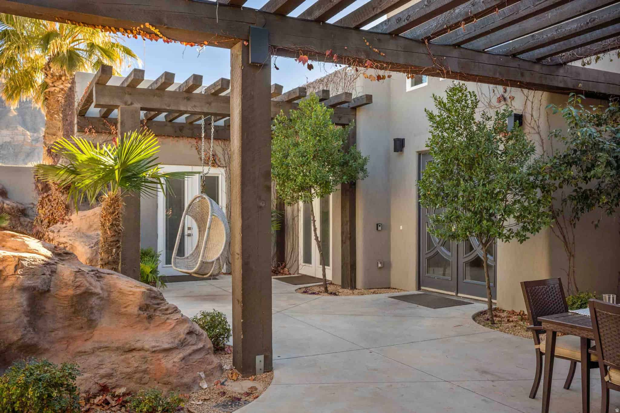 ADOBE HILLS - Residential