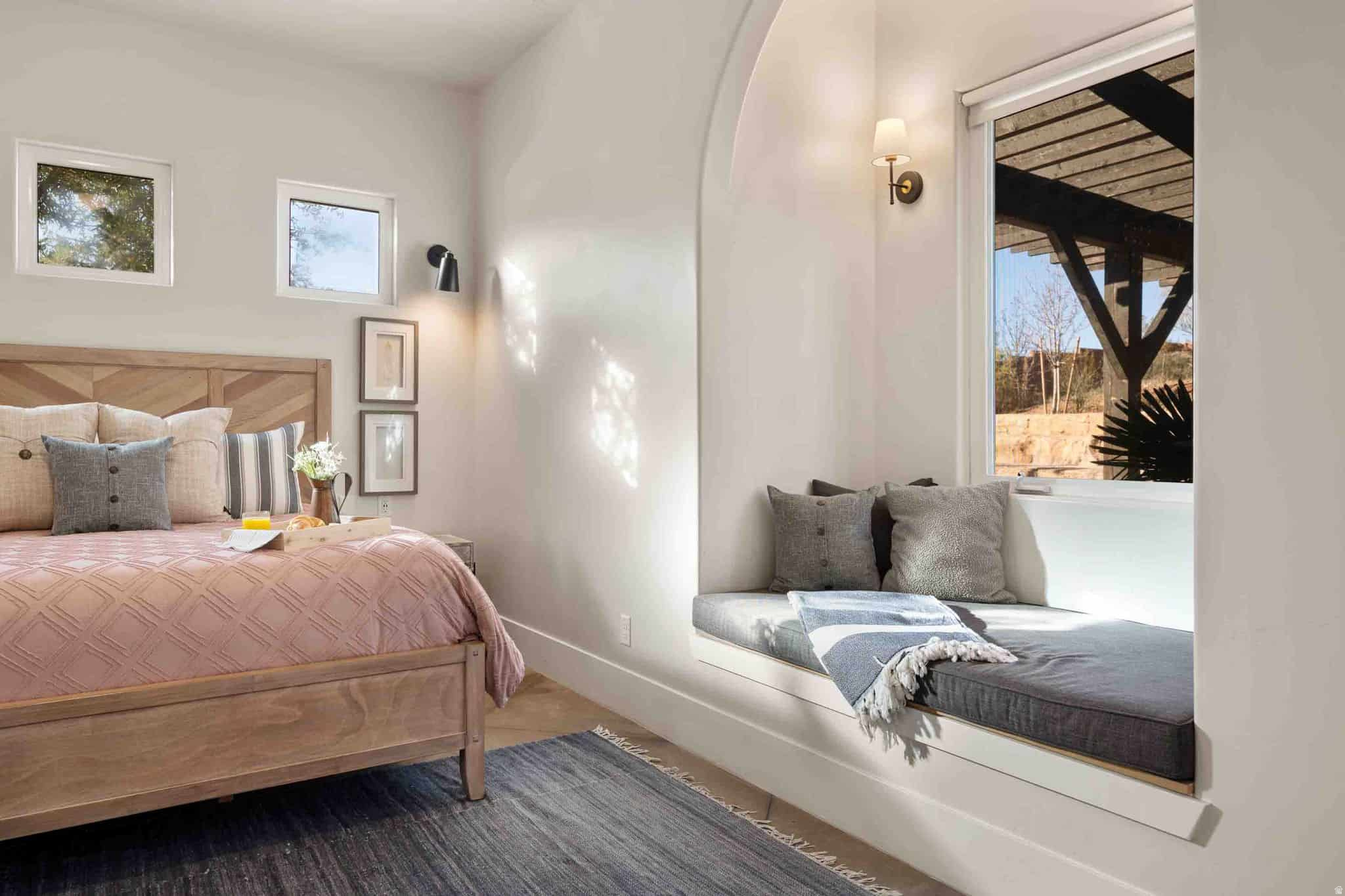 ADOBE HILLS - Residential