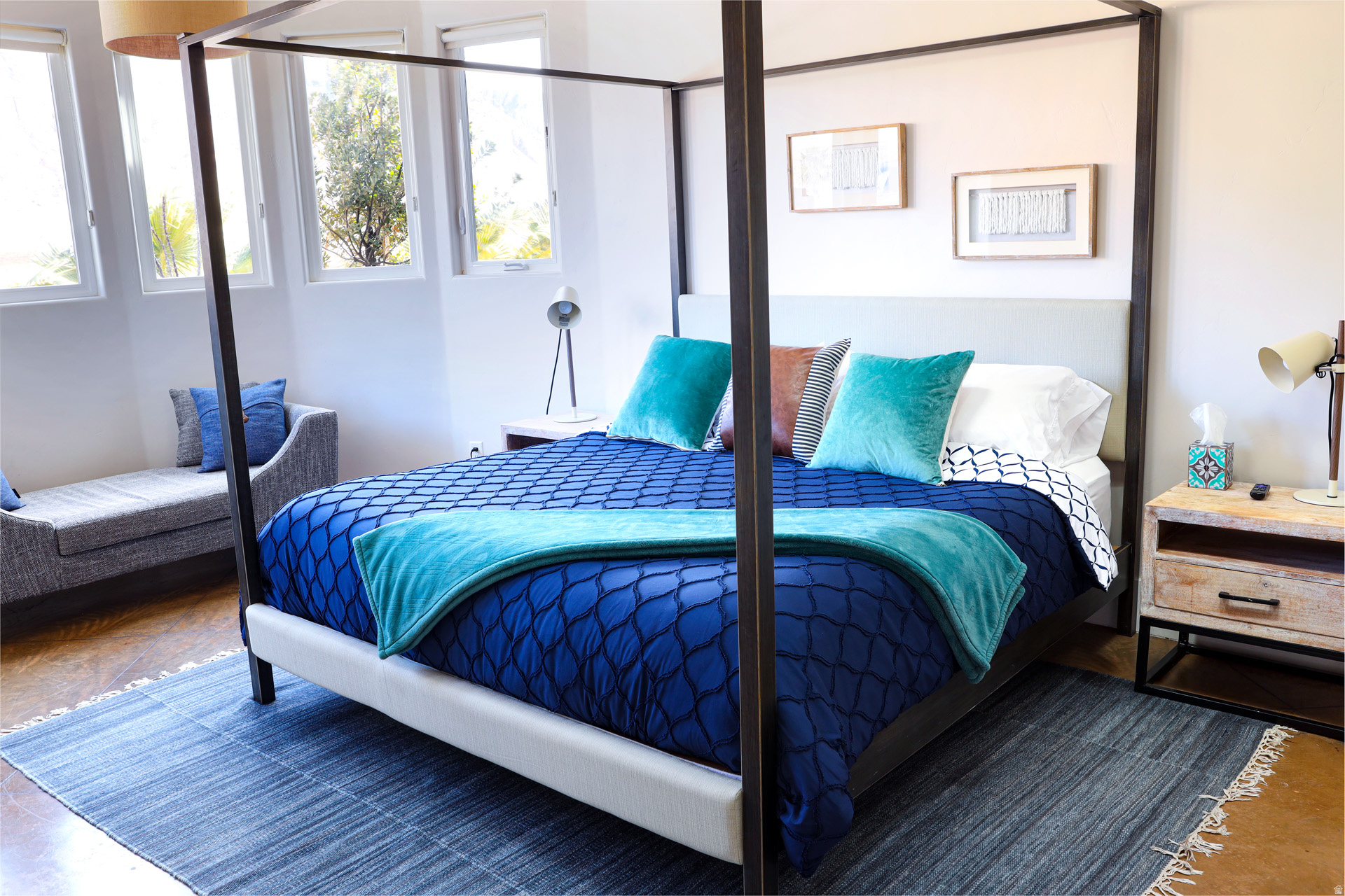 ADOBE HILLS - Residential