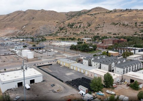 Tiny photo for 423 W 800 N, Salt Lake City, UT 84103 (MLS # 2131851)