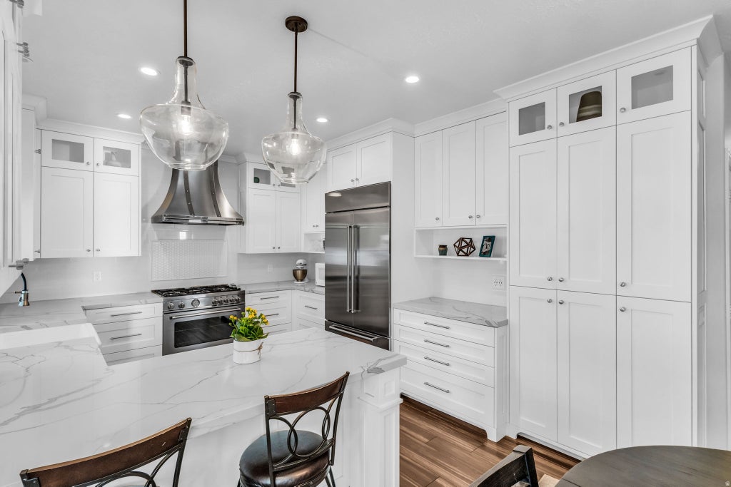 Photo of 139 CANYON BREEZE DR, Centerville, UT 84014 (MLS # 2186897)