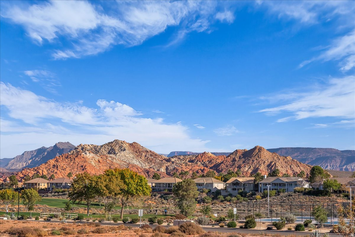 EAGLE POINTE AT THE FRONT 9 OF SKY - Residential