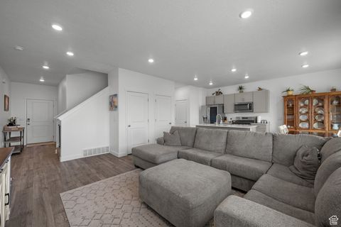 Tiny photo for 822 S BRUBAKER WAY, Santaquin, UT 84655 (MLS # 2117334)