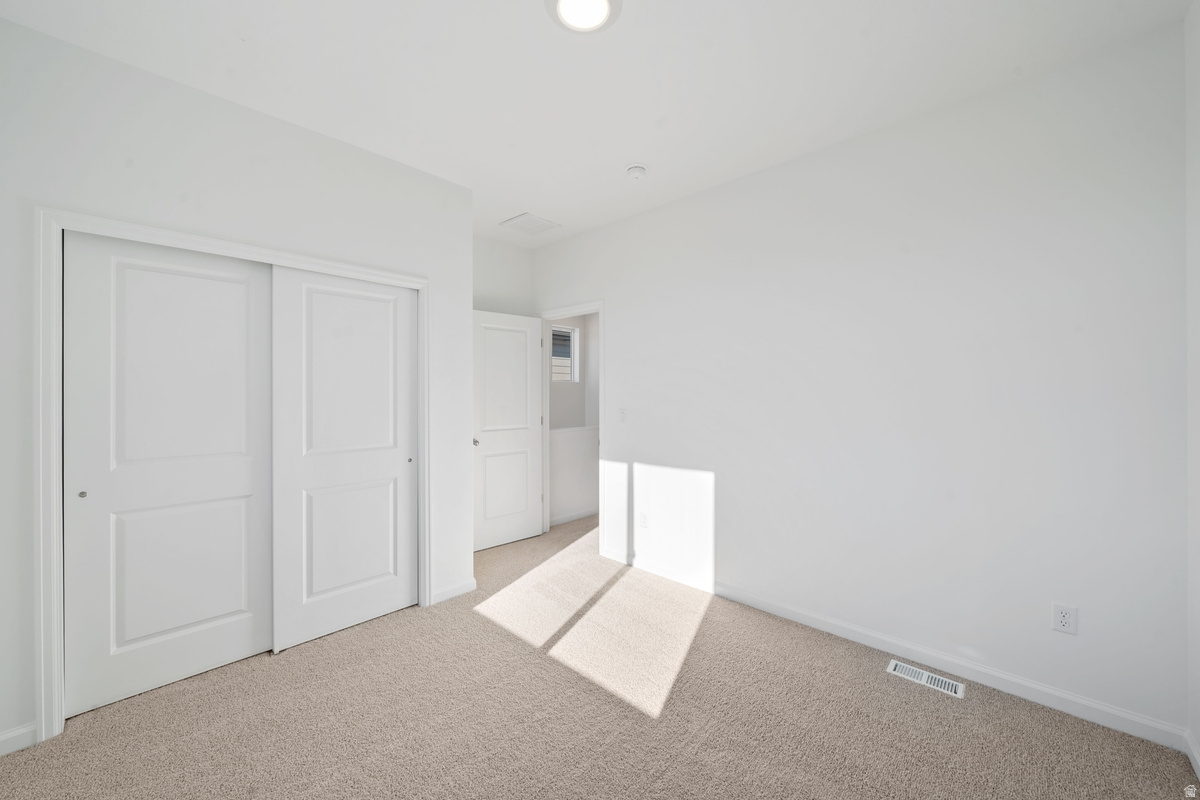 VILLAGES AT ARROWHEAD PARK - Residential