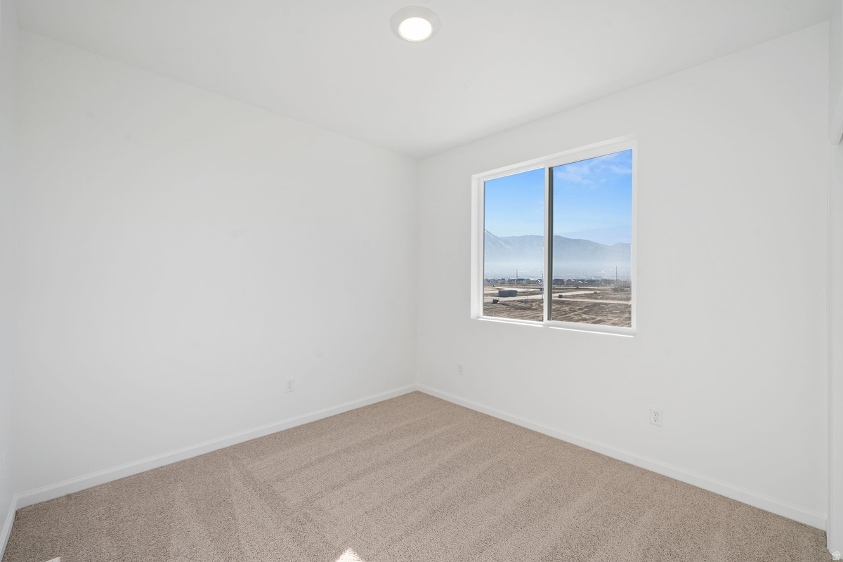 VILLAGES AT ARROWHEAD PARK - Residential