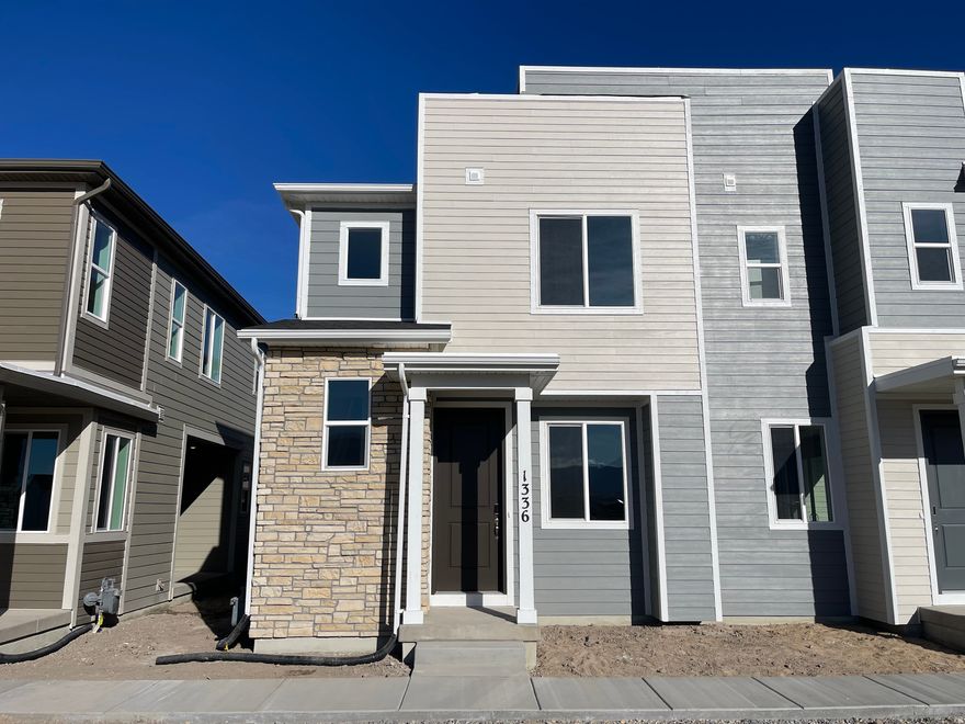 LIMITED-TIME BUILDER INCENTIVE! Qualify for a rate as low as 3.99% fixed 30yr rate on FHA/VA loan. Contract by 12/07/25 CLOSE by 12/31/25 Restrictions apply: Contact us for more information *** Discover this charming Boston home, ready for quick move-in! Included features: an inviting covered entry; a relaxing living room; a well-appointed kitchen offering a center island, a built-in pantry, and an adjacent dining area; a convenient powder room; an eye-catching primary suite showcasing a roomy walk-in closet and a private bath; two secondary bedrooms with a shared hall bath; an upstairs laundry; and a cheerful covered patio. This home also boasts quartz countertops throughout. Visit today!