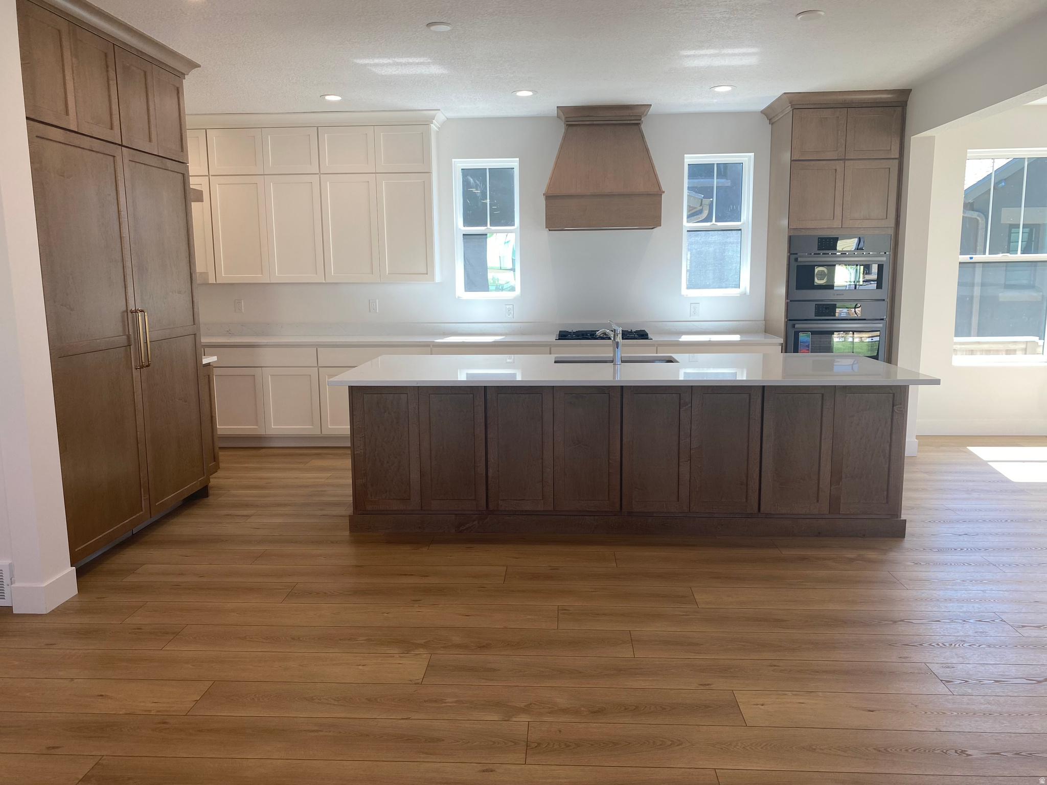 DAYBREAK - Residential