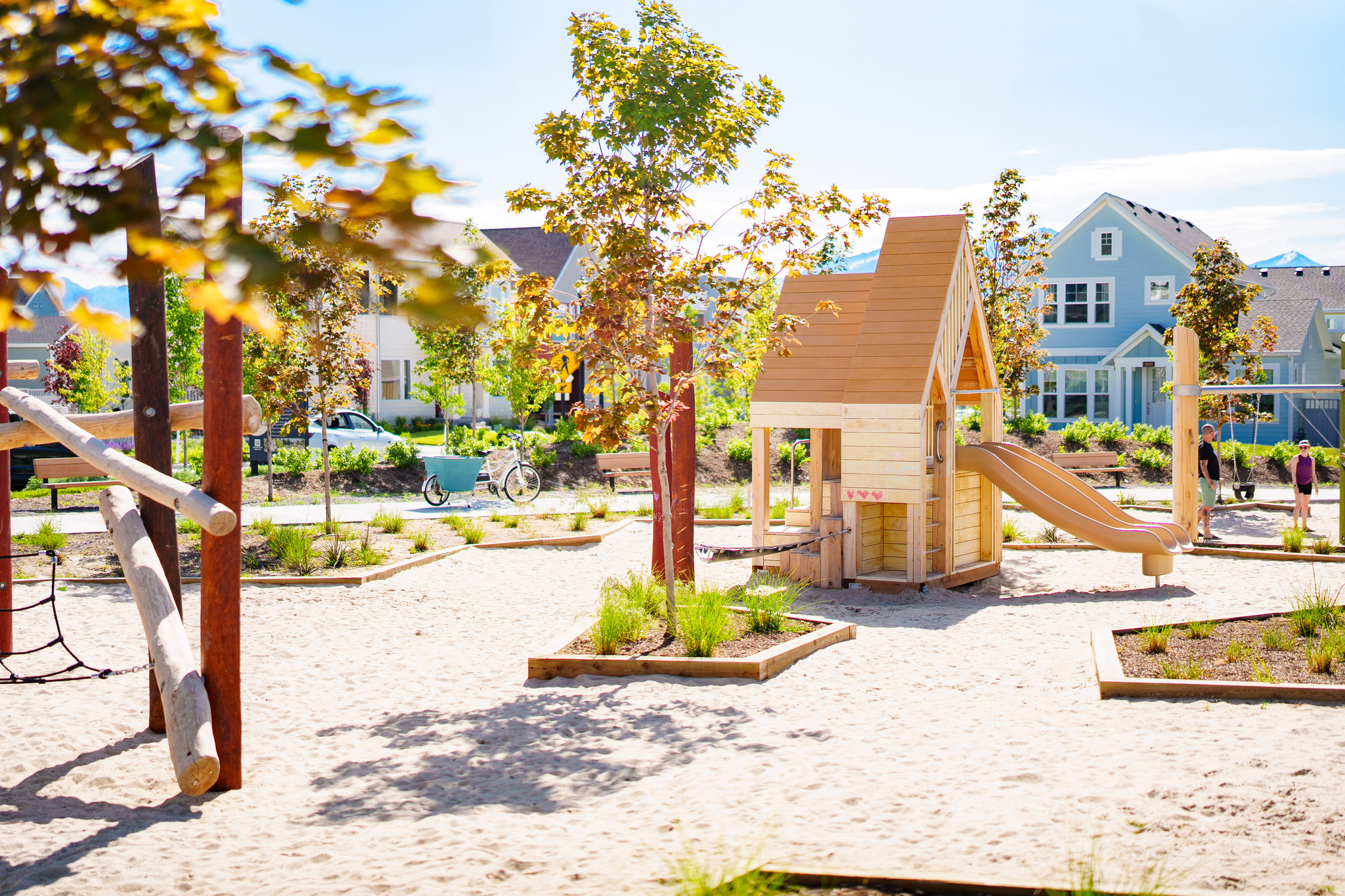 DAYBREAK - Residential