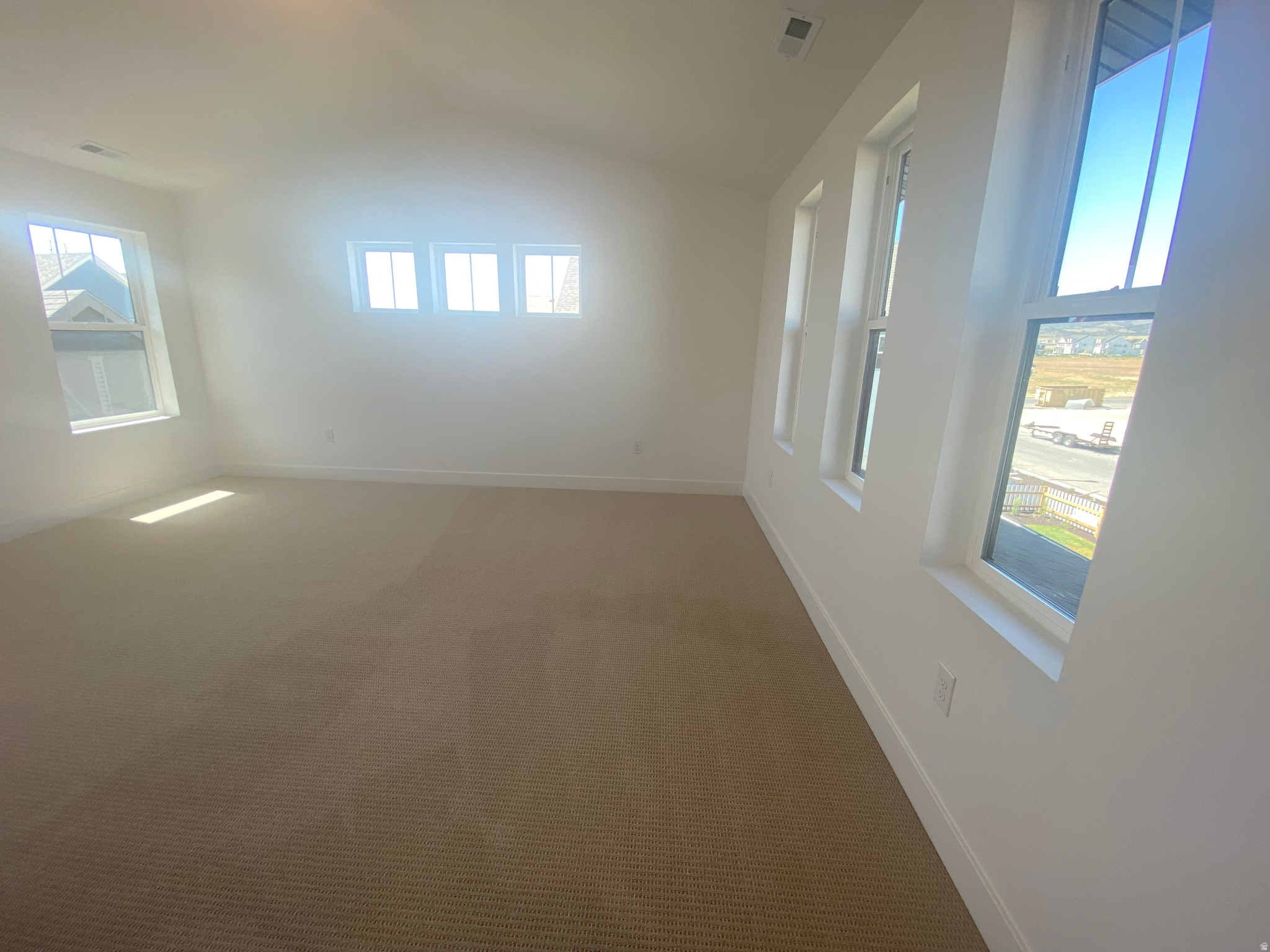 DAYBREAK - Residential