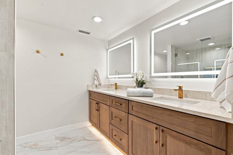 Tiny photo for 845 E LARKSPUR DR, Sandy, UT 84094 (MLS # 2174064)