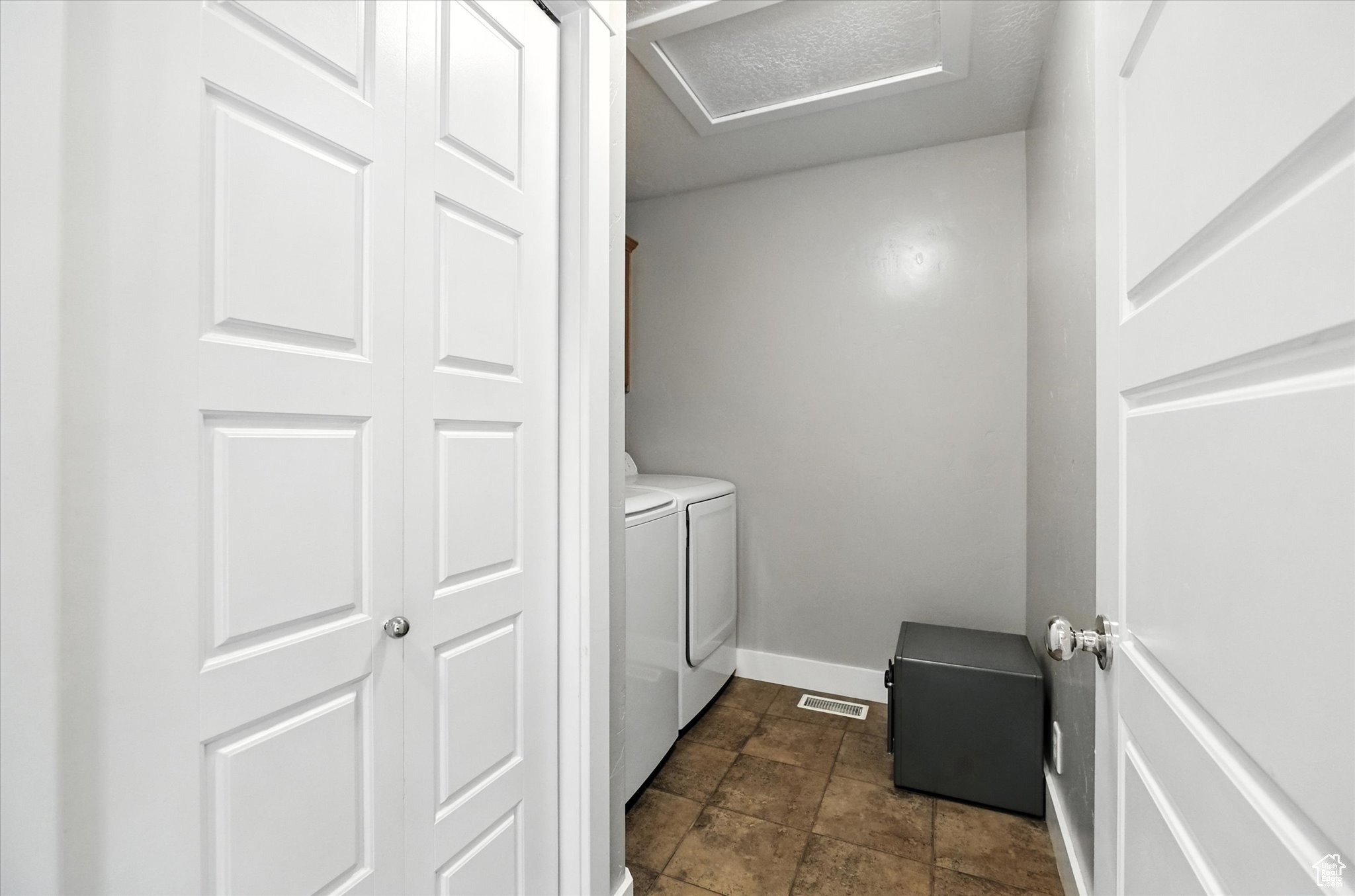 RIVER CROSSING - Residential