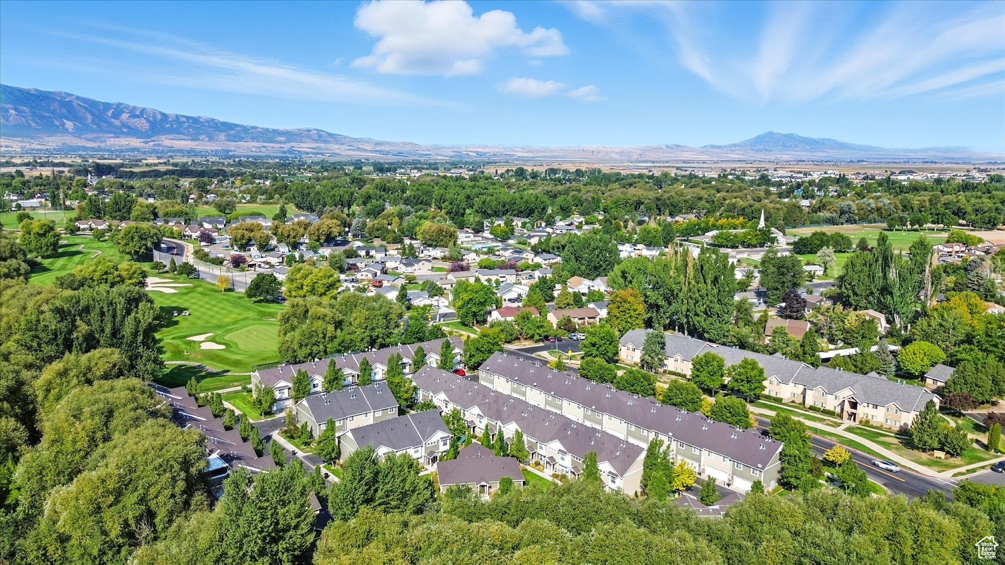 RIVER CROSSING - Residential