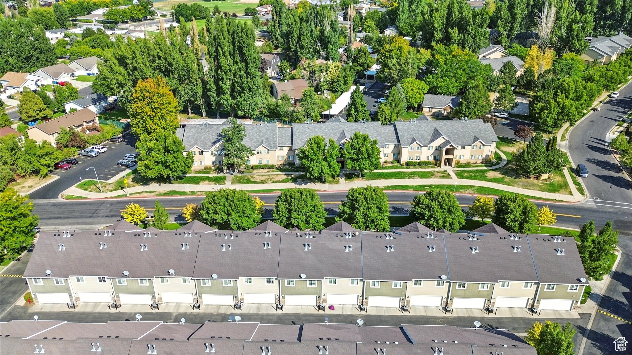RIVER CROSSING - Residential