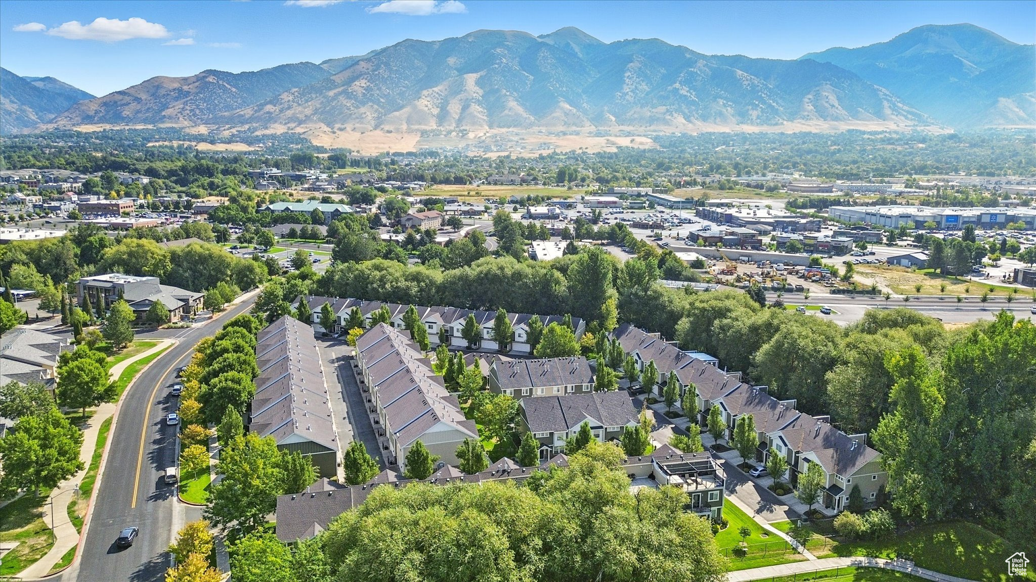RIVER CROSSING - Residential