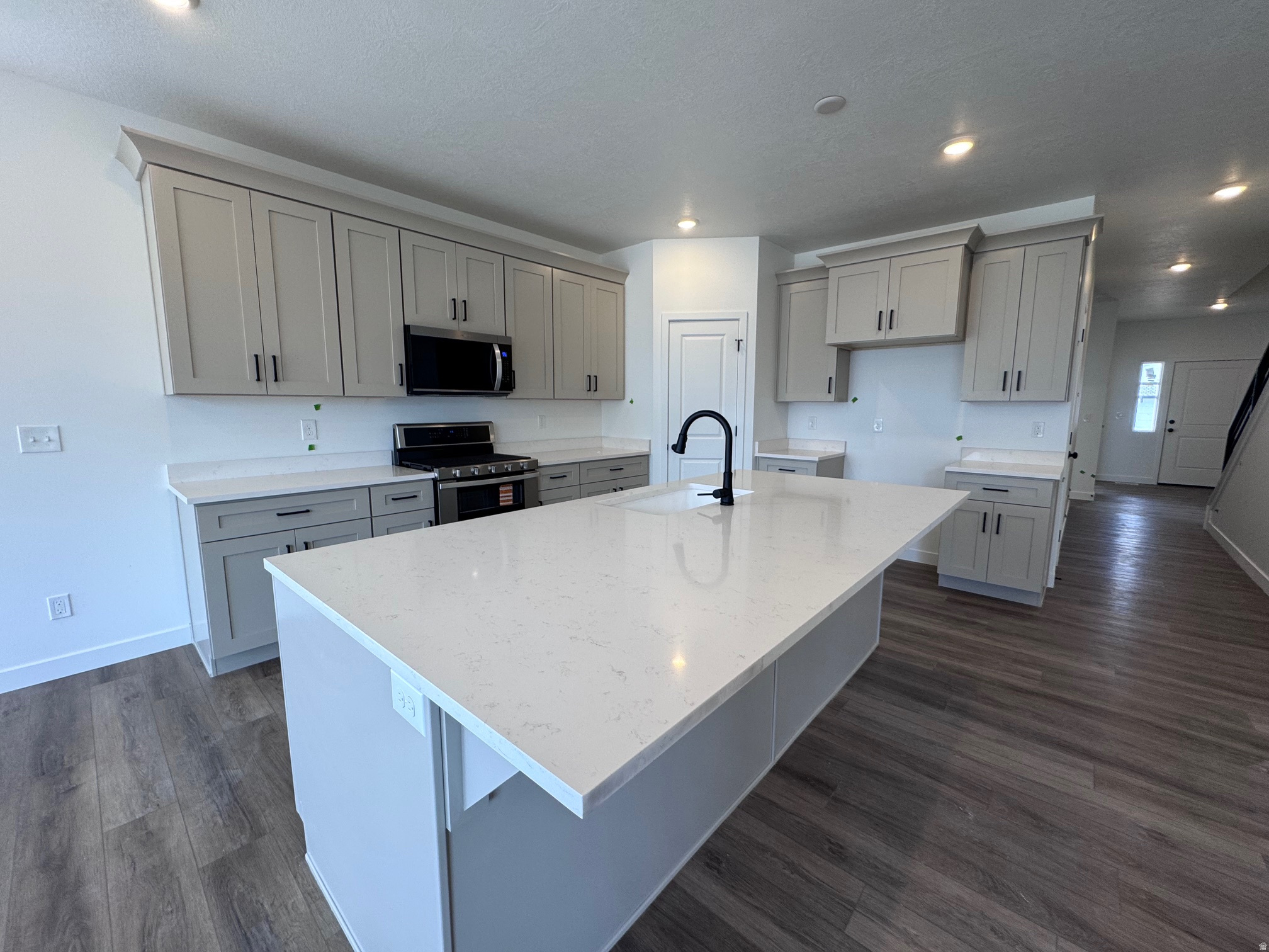COLMAN VU ESTATES - Residential