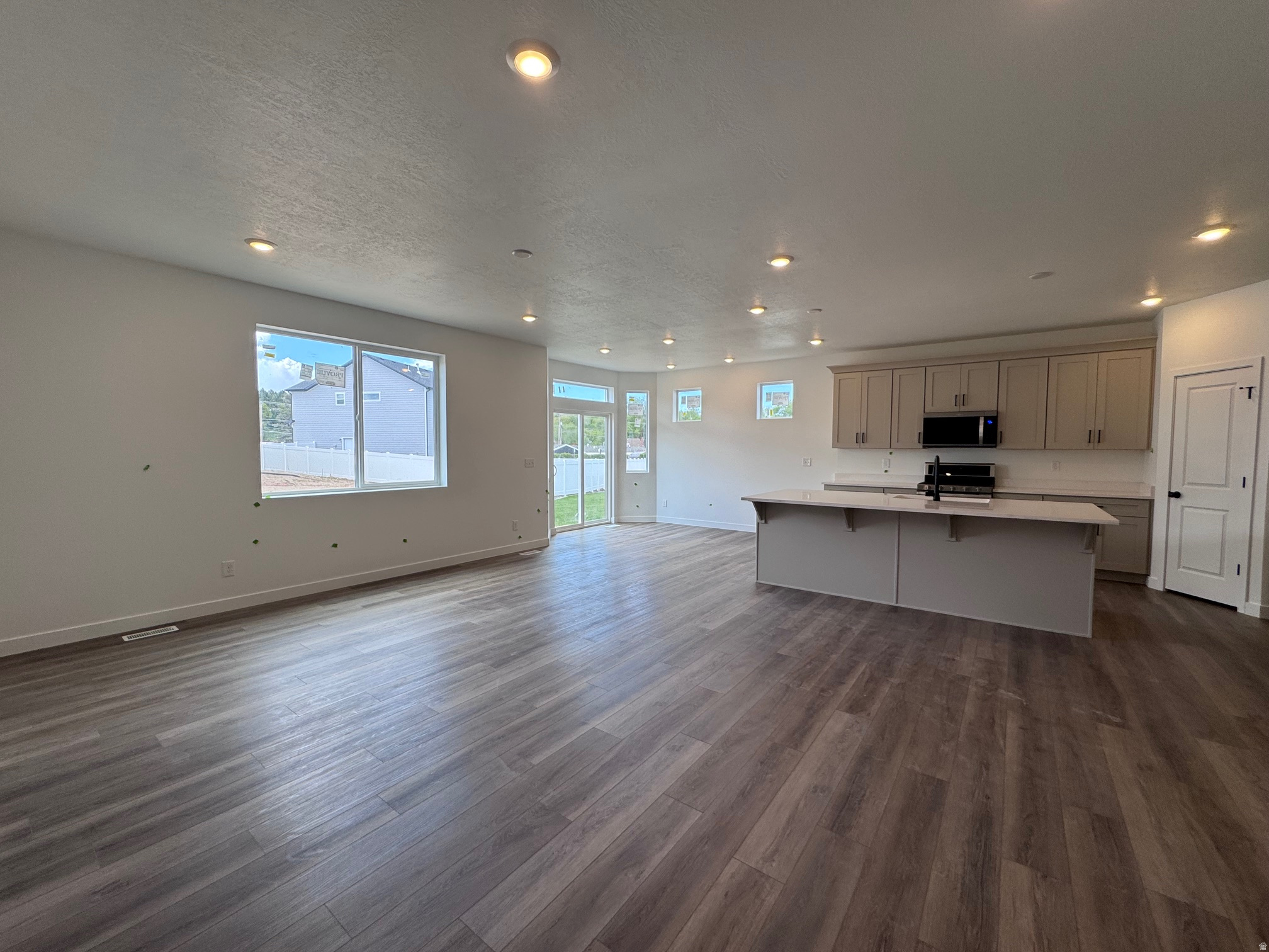 COLMAN VU ESTATES - Residential