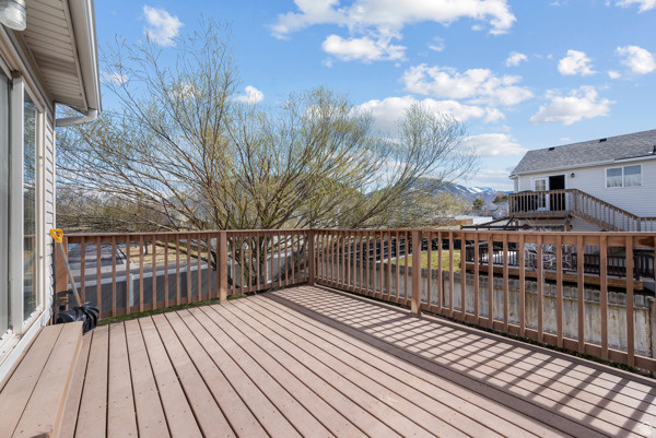 THE RIDGE SUBDIVISIO - Residential