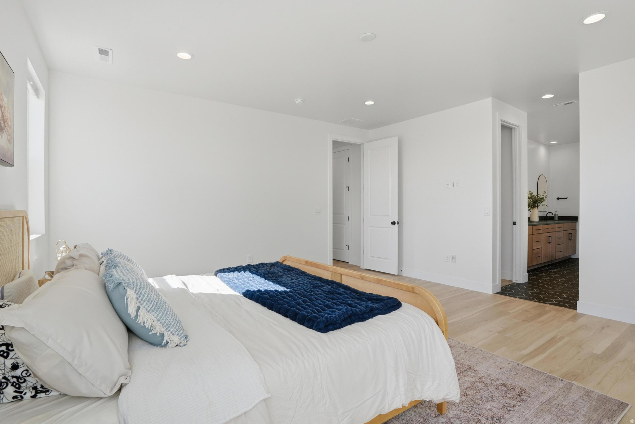 CANYON POINT - Residential