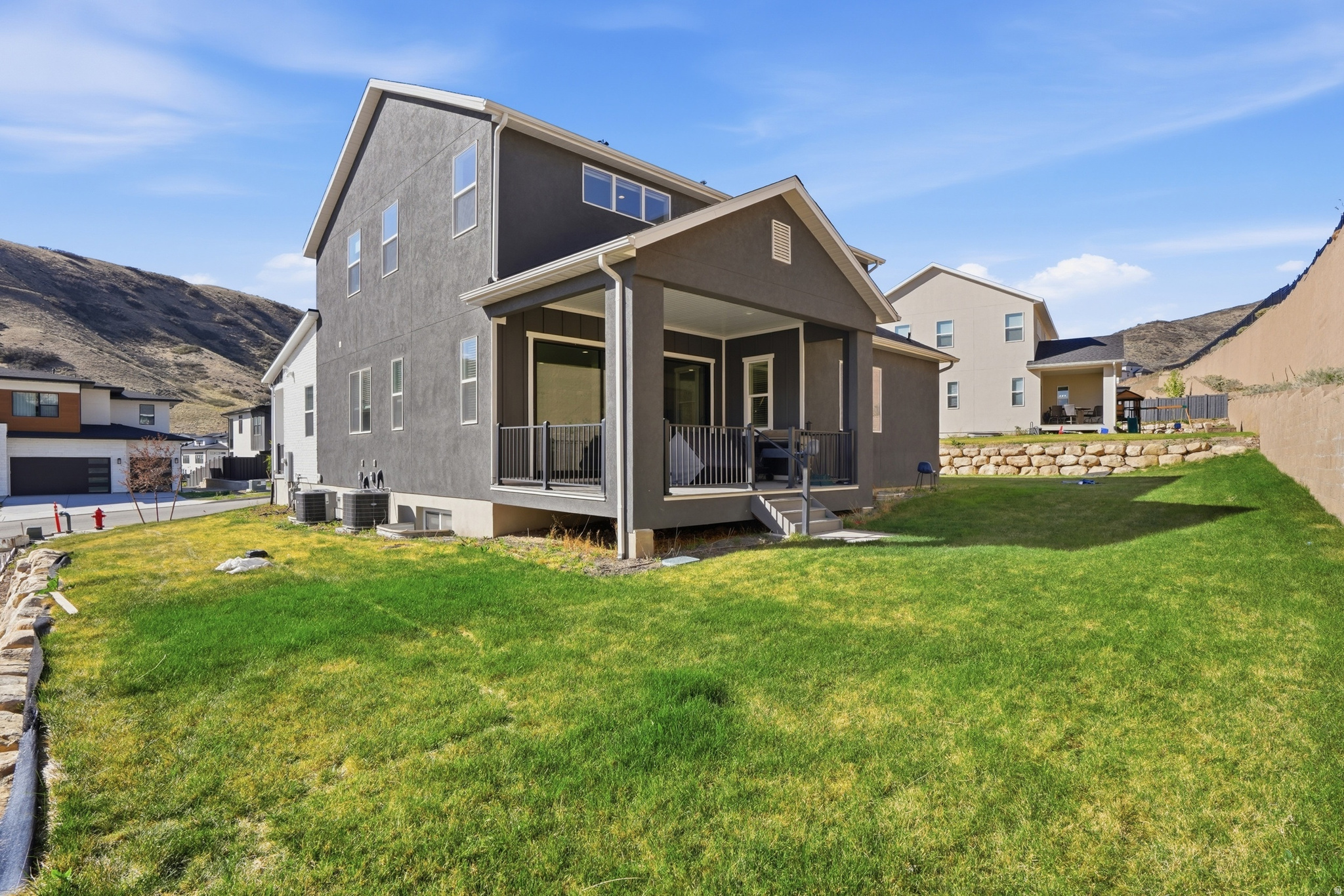 CANYON POINT - Residential