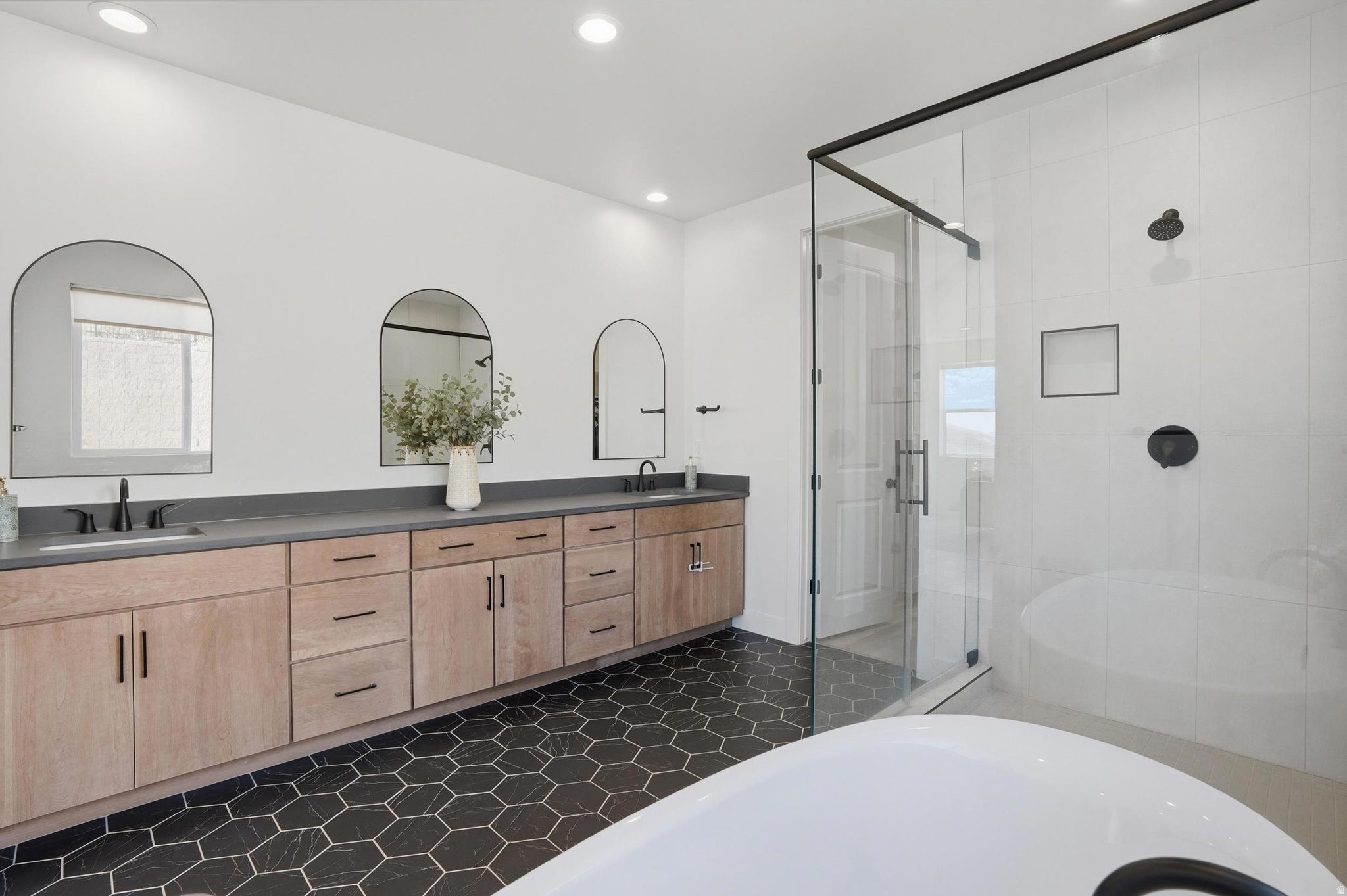 CANYON POINT - Residential