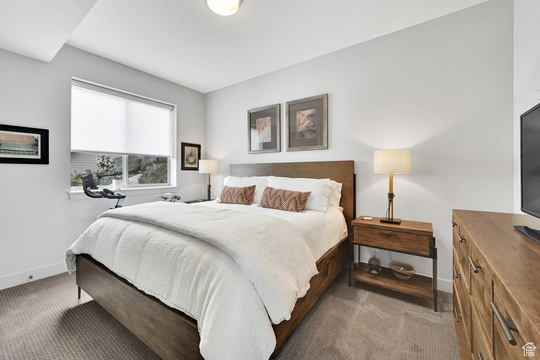 EDGEWATER CHALETS - Residential